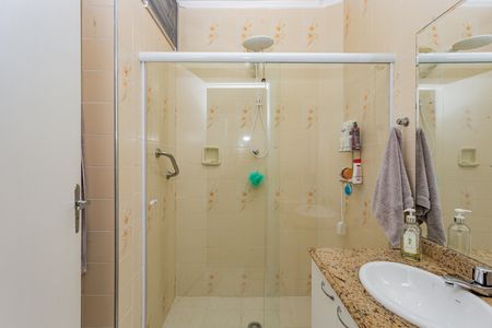 Casa à venda com 150m², 2 quartos e 1 vaga Casa à venda com 150m², 2 quartos e 1 vagaBanheiro