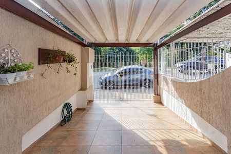 Casa à venda com 150m², 2 quartos e 1 vaga Casa à venda com 150m², 2 quartos e 1 vagaGaragem