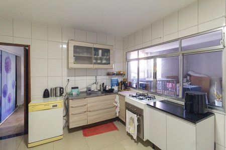 Casa para alugar com 120m², 3 quartos e 1 vaga Casa para alugar com 120m², 3 quartos e 1 vagaCozinha