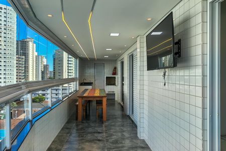 Sacada de apartamento para alugar com 3 quartos, 130m² em Vila Caiçara, Praia Grande