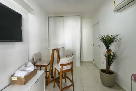 Quarto de apartamento para alugar com 3 quartos, 130m² em Vila Caiçara, Praia Grande