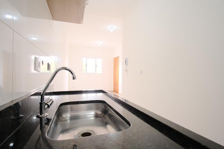 Cozinha de apartamento para alugar com 2 quartos, 55m² em Vila Carrão, São Paulo