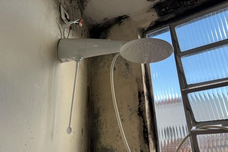 Apartamento para alugar com 100m², 2 quartos e 1 vaga Apartamento para alugar com 100m², 2 quartos e 1 vagaBanheiro