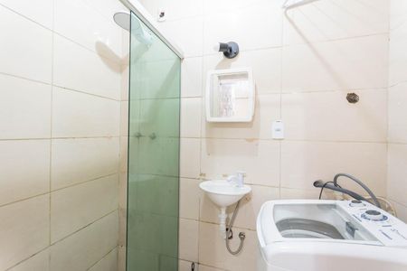 Banheiro de kitnet/studio para alugar com 0 quarto, 41m² em Tijuca, Rio de Janeiro