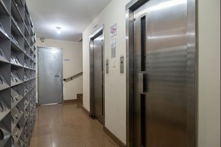 Apartamento para alugar com 48m², 1 quarto e sem vagaÁrea comum - Elevadores