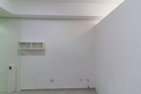 Sala de apartamento para alugar com 1 quarto, 30m² em Jardim Sabara, São Paulo