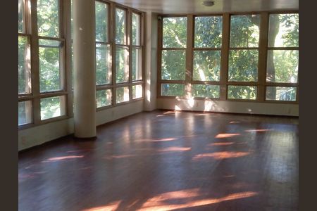 Studio para alugar com 30m², 1 quarto e 1 vaga Studio para alugar com 30m², 1 quarto e 1 vagaSalão de festa