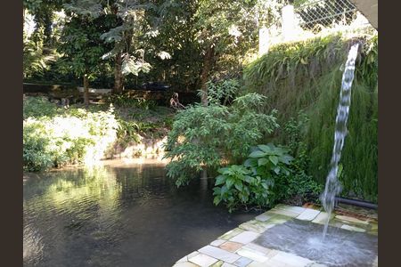 Studio para alugar com 30m², 1 quarto e 1 vaga Studio para alugar com 30m², 1 quarto e 1 vagaLago de fonte natural
