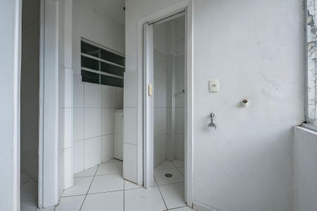 Apartamento para alugar com 71m², 2 quartos e sem vagaÁrea de Serviço