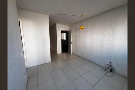 Apartamento para alugar com 40m², 2 quartos e 1 vaga Apartamento para alugar com 40m², 2 quartos e 1 vagaSala