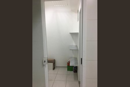 Studio à venda com 48m², 1 quarto e 1 vaga Studio à venda com 48m², 1 quarto e 1 vagaBanheiro