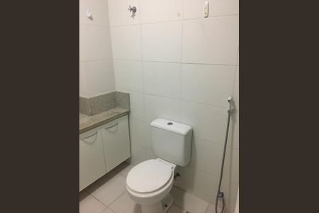 Studio à venda com 48m², 1 quarto e 1 vaga Studio à venda com 48m², 1 quarto e 1 vagaBanheiro