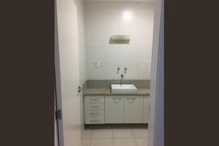 Studio à venda com 48m², 1 quarto e 1 vaga Studio à venda com 48m², 1 quarto e 1 vagaBanheiro