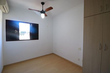 Apartamento para alugar com 72m², 2 quartos e 2 vagasQuarto 2