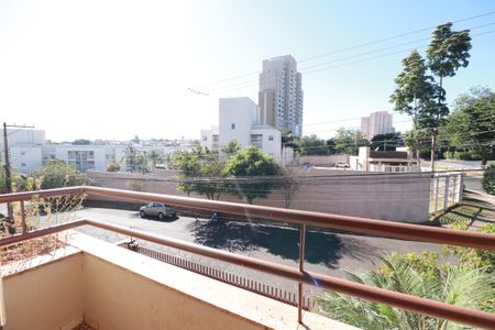 Apartamento para alugar com 72m², 2 quartos e 2 vagasSala