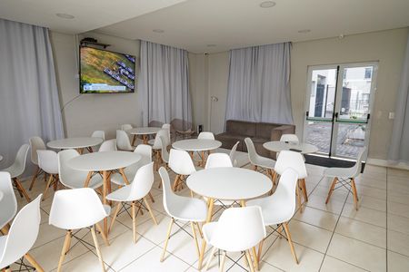 Apartamento à venda com 45m², 2 quartos e 1 vaga Apartamento à venda com 45m², 2 quartos e 1 vagaÁrea comum - Salão de festas