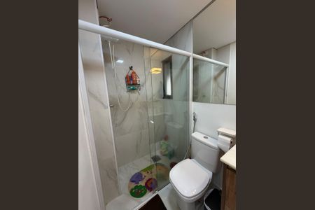 Apartamento à venda com 75m², 3 quartos e 2 vagas Apartamento à venda com 75m², 3 quartos e 2 vagasBanheiro
