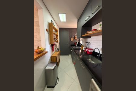 Cozinha de apartamento à venda com 3 quartos, 75m² em Taquaral, Campinas