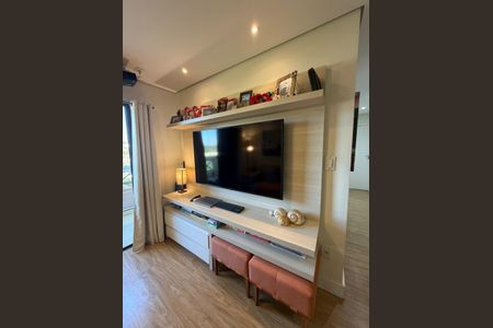 Sala de apartamento à venda com 3 quartos, 75m² em Taquaral, Campinas