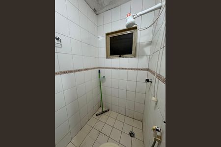 Apartamento para alugar com 55m², 2 quartos e sem vaga Apartamento para alugar com 55m², 2 quartos e sem vagaBanheiro