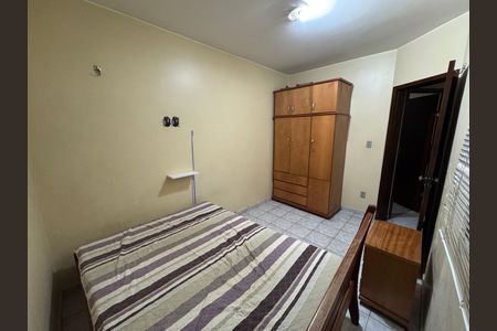 Quarto 2 de apartamento para alugar com 2 quartos, 55m² em Conjunto D, Brasília