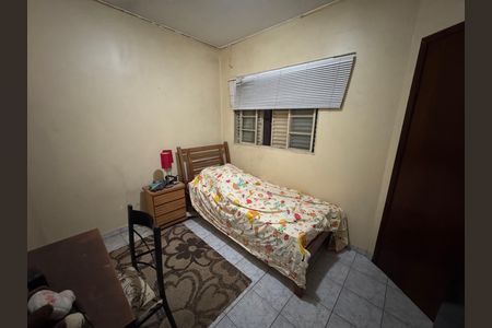 Quarto 1 de apartamento para alugar com 2 quartos, 55m² em Conjunto D, Brasília