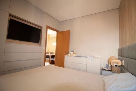 Apartamento à venda com 148m², 2 quartos e 2 vagas Apartamento à venda com 148m², 2 quartos e 2 vagasQuarto 01- Suite