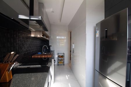 Apartamento à venda com 148m², 2 quartos e 2 vagas Apartamento à venda com 148m², 2 quartos e 2 vagasCozinha
