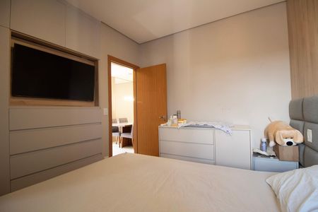 Apartamento à venda com 148m², 2 quartos e 2 vagas Apartamento à venda com 148m², 2 quartos e 2 vagasQuarto 01- Suite