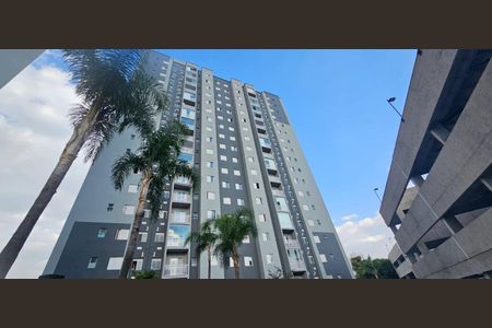 Apartamento à venda com 48m², 2 quartos e 1 vaga Apartamento à venda com 48m², 2 quartos e 1 vagaFachada