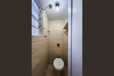 Apartamento para alugar com 80m², 3 quartos e 1 vaga Apartamento para alugar com 80m², 3 quartos e 1 vagaBanheiro de Serviço