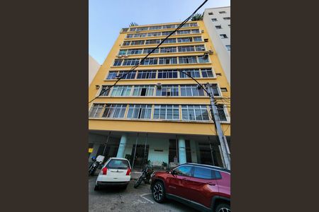 Apartamento para alugar com 80m², 3 quartos e 1 vaga Apartamento para alugar com 80m², 3 quartos e 1 vagaFachada