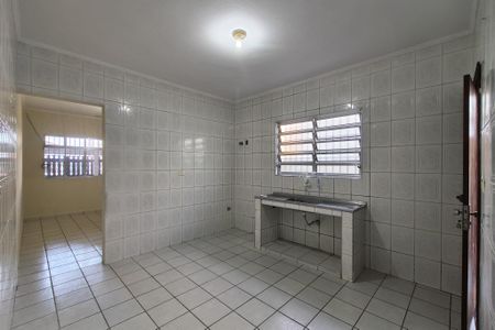 Casa para alugar com 104m², 2 quartos e 2 vagas Casa para alugar com 104m², 2 quartos e 2 vagasCozinha