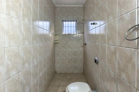 Casa para alugar com 104m², 2 quartos e 2 vagas Casa para alugar com 104m², 2 quartos e 2 vagasBanheiro da Suíte
