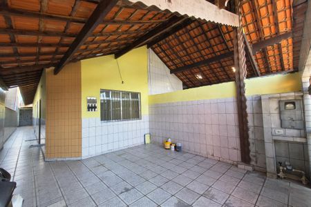 Casa para alugar com 104m², 2 quartos e 2 vagas Casa para alugar com 104m², 2 quartos e 2 vagasGaragem
