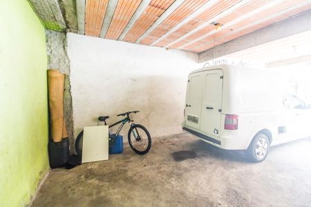 Apartamento à venda com 178m², 4 quartos e 2 vagas Apartamento à venda com 178m², 4 quartos e 2 vagasÁrea de Serviço