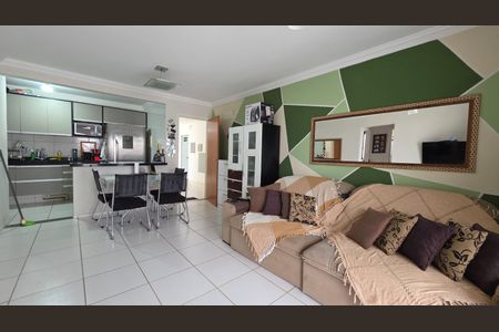 Apartamento à venda com 2 quartos, 60m² em Sobradinho, Lagoa Santa