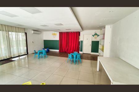 Apartamento à venda com 85m², 3 quartos e 1 vaga Apartamento à venda com 85m², 3 quartos e 1 vagaÁrea comum