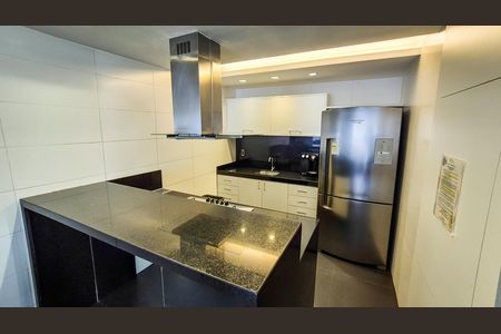 Apartamento à venda com 85m², 3 quartos e 1 vaga Apartamento à venda com 85m², 3 quartos e 1 vagaÁrea comum