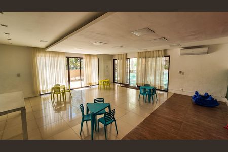 Apartamento à venda com 85m², 3 quartos e 1 vaga Apartamento à venda com 85m², 3 quartos e 1 vagaÁrea comum