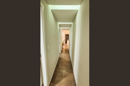 Apartamento à venda com 85m², 3 quartos e 1 vaga Apartamento à venda com 85m², 3 quartos e 1 vagaCorredor