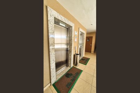 Apartamento à venda com 85m², 3 quartos e 1 vaga Apartamento à venda com 85m², 3 quartos e 1 vagaElevadores