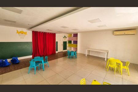Apartamento à venda com 85m², 3 quartos e 1 vaga Apartamento à venda com 85m², 3 quartos e 1 vagaÁrea comum