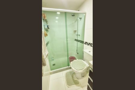 Apartamento à venda com 85m², 3 quartos e 1 vaga Apartamento à venda com 85m², 3 quartos e 1 vagaBanheiro da Suíte