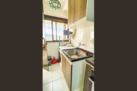 Área de Serviço de apartamento à venda com 3 quartos, 85m² em Irajá, Rio de Janeiro