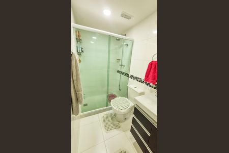 Apartamento à venda com 85m², 3 quartos e 1 vaga Apartamento à venda com 85m², 3 quartos e 1 vagaBanheiro da Suíte