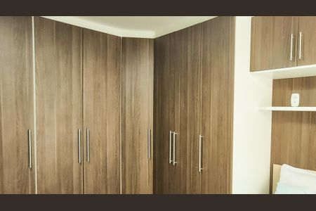 Apartamento à venda com 85m², 3 quartos e 1 vaga Apartamento à venda com 85m², 3 quartos e 1 vagaSuíte