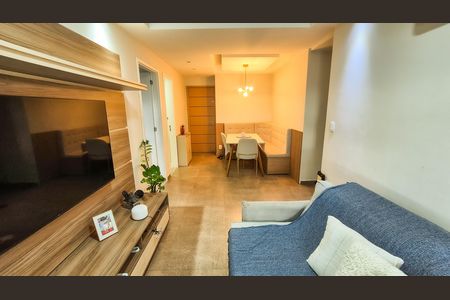 Apartamento à venda com 85m², 3 quartos e 1 vaga Apartamento à venda com 85m², 3 quartos e 1 vagaSala