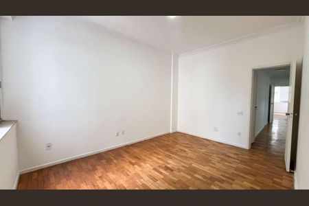Apartamento à venda com 4 quartos, 245m² em Centro, Belo Horizonte