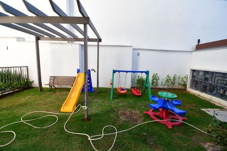 Apartamento para alugar com 50m², 2 quartos e 1 vagaÁrea comum - Playground